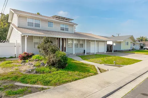 Exterior - 1250 Slayton Dr, Manteca, CA 95336 photo 1 of 5