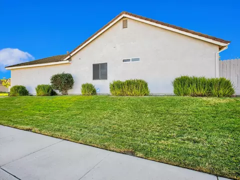 Exterior - 5101 Vigna Way, Salida, CA 95368 photo 3 of 5