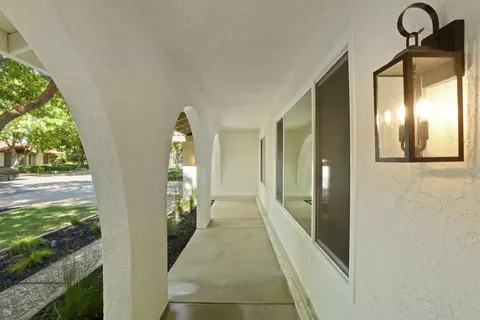 Entry Way - 2629 Marblehead Cir, Modesto, CA 95355 photo 1 of 3