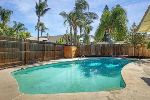 Exterior - 2629 Marblehead Cir, Modesto, CA 95355 photo 3 of 8