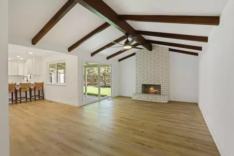 Living - 2629 Marblehead Cir, Modesto, CA 95355 photo 4 of 7