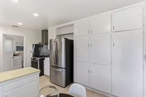 Kitchen - 709 A St, Davis, CA 95616 photo 2 of 6