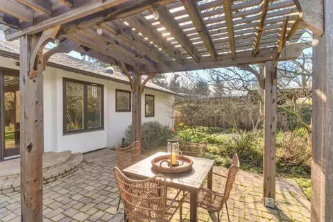 Exterior - 709 A St, Davis, CA 95616 photo 20 of 24