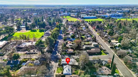 View/Area - 709 A St, Davis, CA 95616 photo 6 of 9