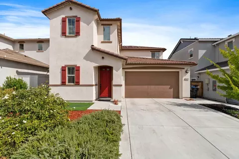 1032 W Sebaga St, Roseville, CA 95747