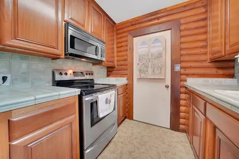 Kitchen - 12325 Eldel Rd, Pine Grove, CA 95665 photo 2 of 5