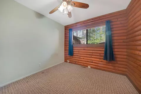 Bedroom - 12325 Eldel Rd, Pine Grove, CA 95665 photo 2 of 8