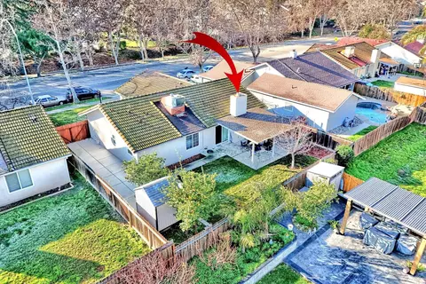 View/Area - 495 W Central Ave, Tracy, CA 95376 photo 2 of 10