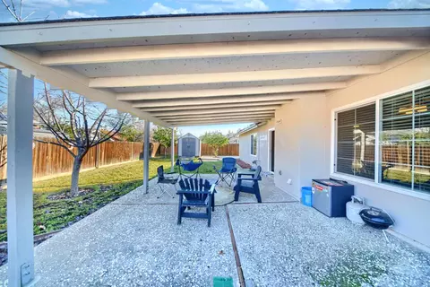 Exterior - 495 W Central Ave, Tracy, CA 95376 photo 7 of 19