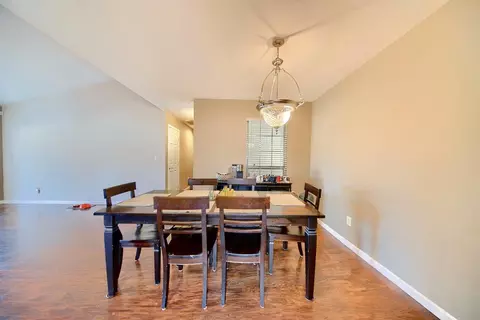 Dining - 495 W Central Ave, Tracy, CA 95376 photo 4 of 4