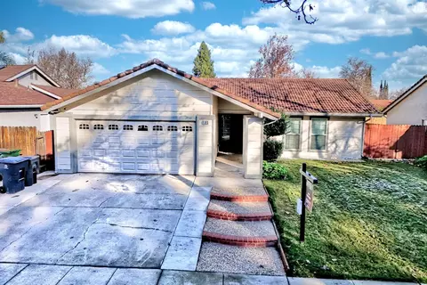 Exterior - 495 W Central Ave, Tracy, CA 95376 photo 2 of 19