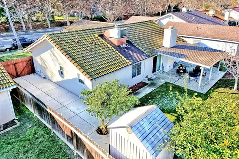 View/Area - 495 W Central Ave, Tracy, CA 95376 photo 1 of 10