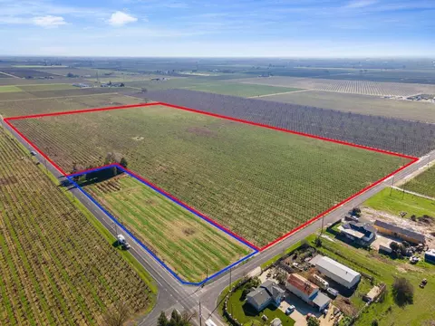 4100 W Peltier Rd, Lodi, CA 95242