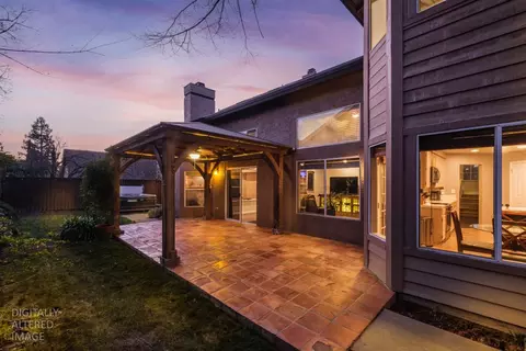 Exterior - 3256 Outlook Dr, Rocklin, CA 95765 photo 5 of 11