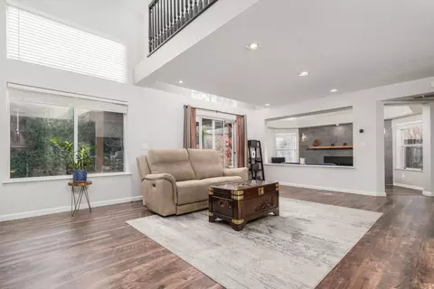 Living - 3256 Outlook Dr, Rocklin, CA 95765 photo 3 of 8