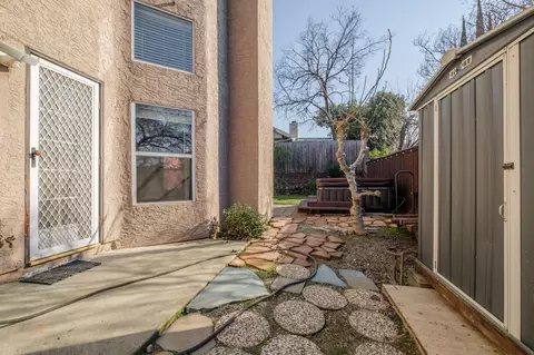 Exterior - 3256 Outlook Dr, Rocklin, CA 95765 photo 8 of 11