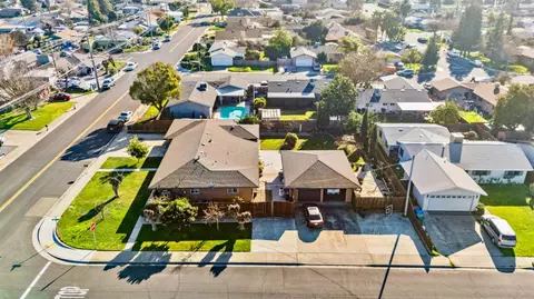 View/Area - 561 Church St, Modesto, CA 95357 photo 1 of 7