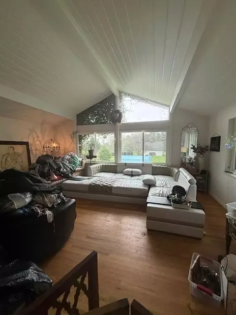 Living - 9032 Cherry Ave, Orangevale, CA 95662 photo 2 of 3