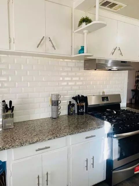 Kitchen - 1321 Vernon Ave, Modesto, CA 95351 photo 2 of 2