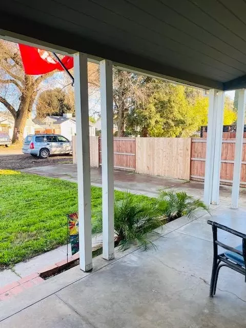 Exterior - 1321 Vernon Ave, Modesto, CA 95351 photo 2 of 6