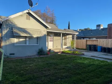 Exterior - 1321 Vernon Ave, Modesto, CA 95351 photo 3 of 6