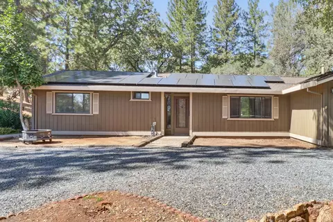 Exterior - 3135 Upper Black Rock Rd, Cool, CA 95614 photo 4 of 32