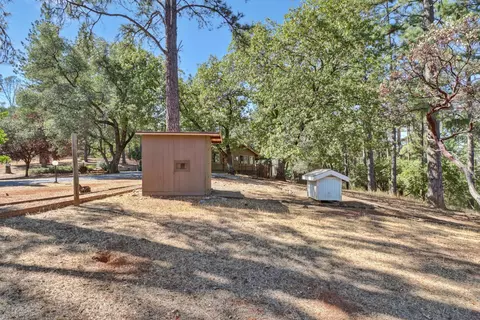 Exterior - 3135 Upper Black Rock Rd, Cool, CA 95614 photo 20 of 32