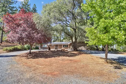 Exterior - 3135 Upper Black Rock Rd, Cool, CA 95614 photo 29 of 32