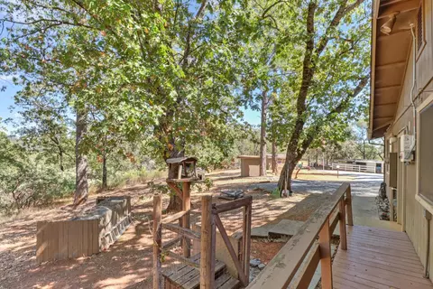 Exterior - 3135 Upper Black Rock Rd, Cool, CA 95614 photo 13 of 32