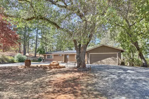 Exterior - 3135 Upper Black Rock Rd, Cool, CA 95614 photo 28 of 32