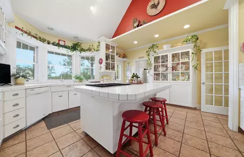 Kitchen - 22140 N Clements, Clements, CA 95227 photo 2 of 8