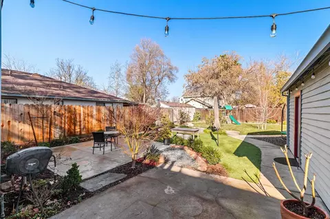 319 W 12th St, Tracy, CA 95376 photo 43