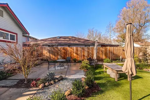 319 W 12th St, Tracy, CA 95376 photo 42