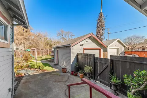 319 W 12th St, Tracy, CA 95376 photo 38