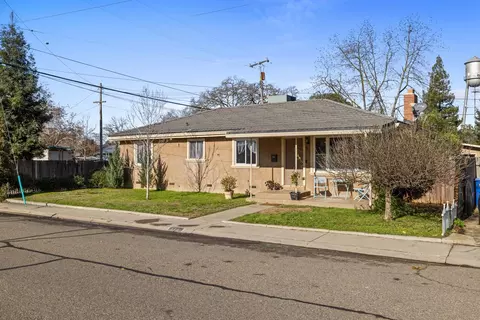 Other - 515 E St, Galt, CA 95632 photo 1 of 10