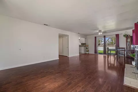 Living - 515 E St, Galt, CA 95632 photo 3 of 7