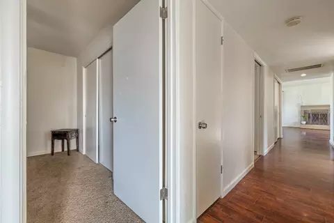 Entry Way - 515 E St, Galt, CA 95632 photo 12 of 13