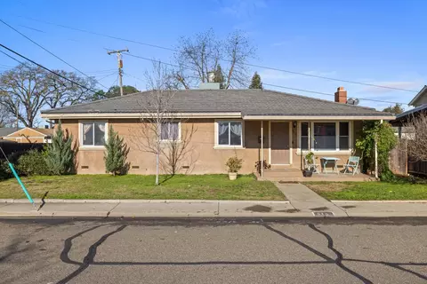 Exterior - 515 E St, Galt, CA 95632 photo 2 of 6