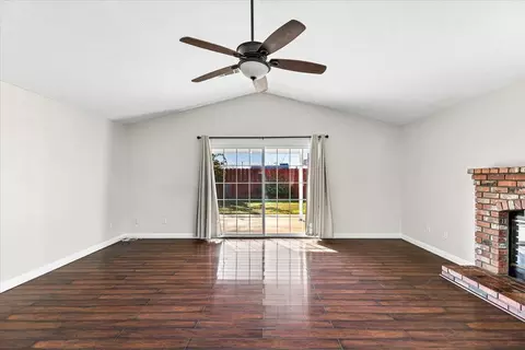 Living - 1332 Bluejay Way, Modesto, CA 95351 photo 1 of 8