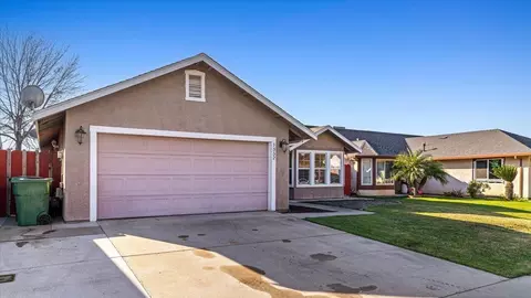 Exterior - 1332 Bluejay Way, Modesto, CA 95351 photo 2 of 11