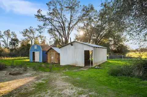 Exterior - 3402 Burson Rd, Burson, CA 95225 photo 4 of 10