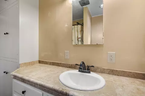 Bath - 3402 Burson Rd, Burson, CA 95225 photo 2 of 8