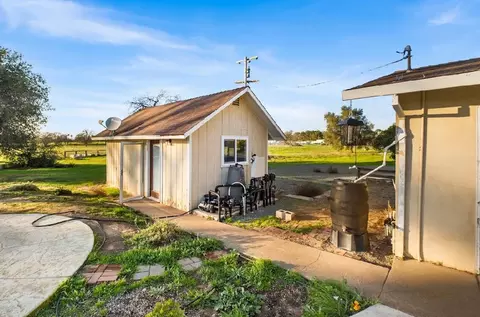 Exterior - 3402 Burson Rd, Burson, CA 95225 photo 6 of 10