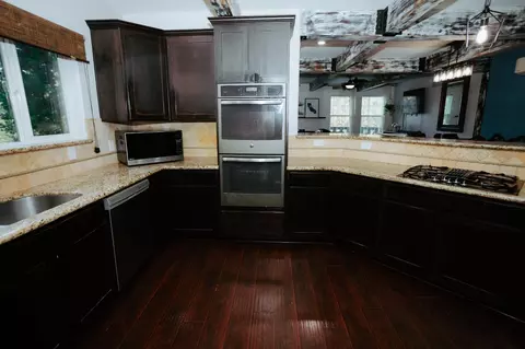 Kitchen - 1325 Boole Rd, Applegate, CA 95703 photo 4 of 6