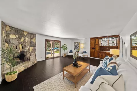 Living - 6810 Couey Ln, Penryn, CA 95663 photo 4 of 5