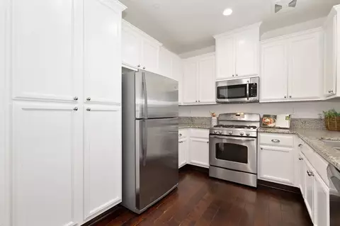 3423 Verona Ter, Davis, CA 95618 photo 9