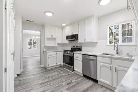 Other - 1550 E Marshall St, Turlock, CA 95380 photo 2 of 4