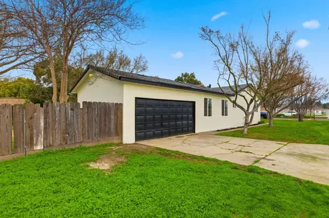 Other - 1550 E Marshall St, Turlock, CA 95380 photo 1 of 4