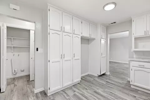 Entry Way - 1550 E Marshall St, Turlock, CA 95380 photo 1 of 1