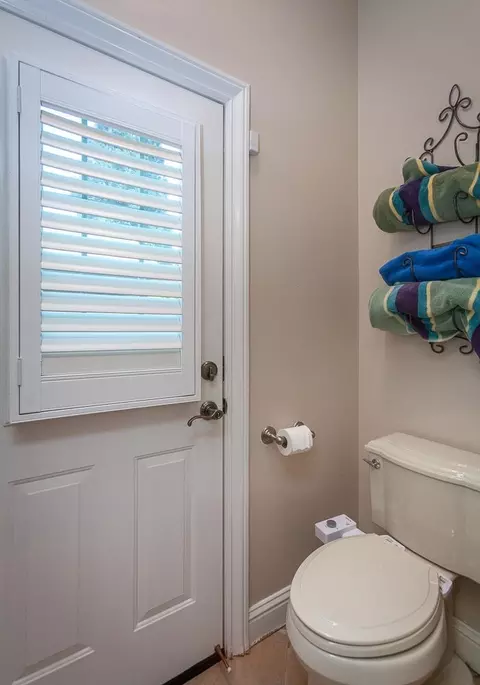 Bath - 1111 Brighton Way, Lodi, CA 95242 photo 13 of 13